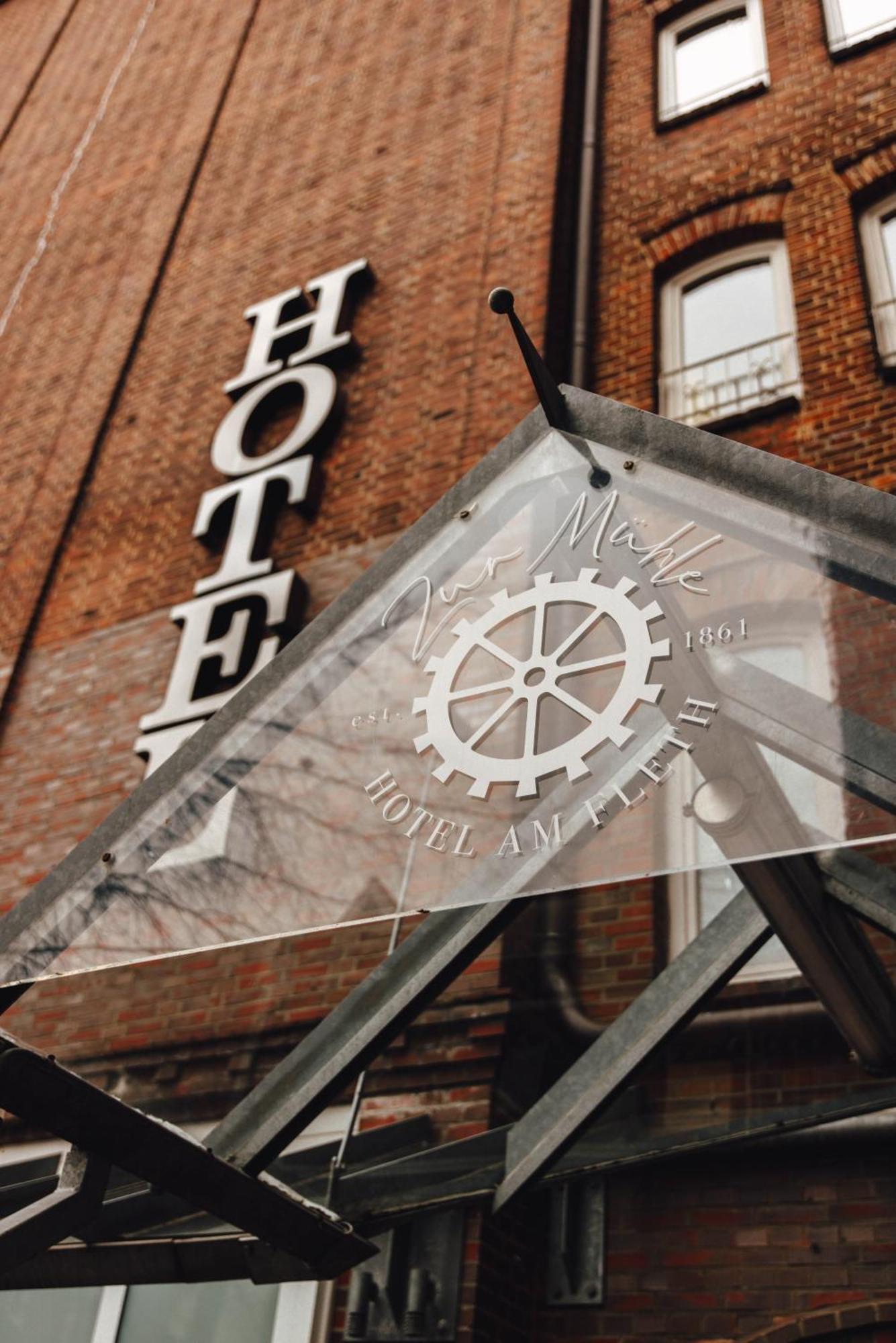 Hotel Zur Muehle Buxtehude Exterior photo